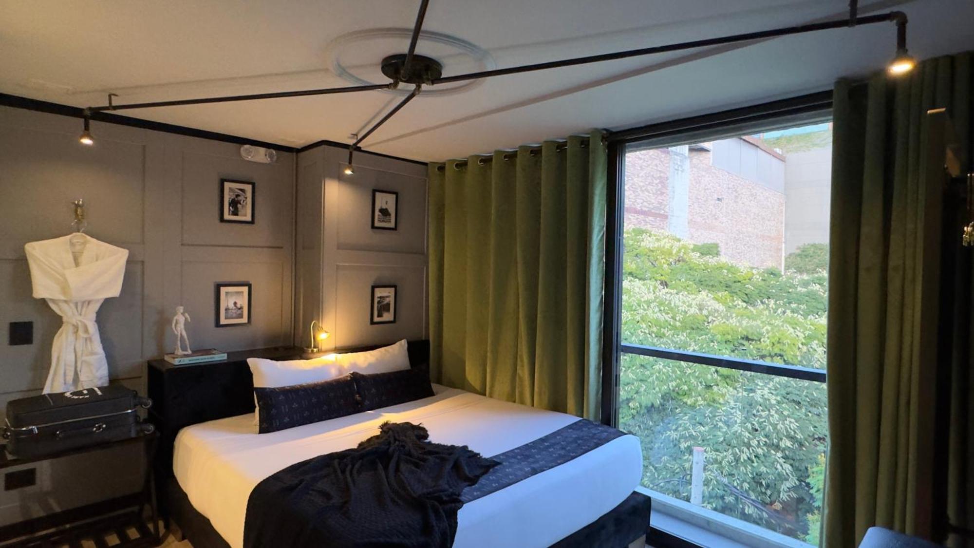 Hotel Helene Medellin Exterior photo
