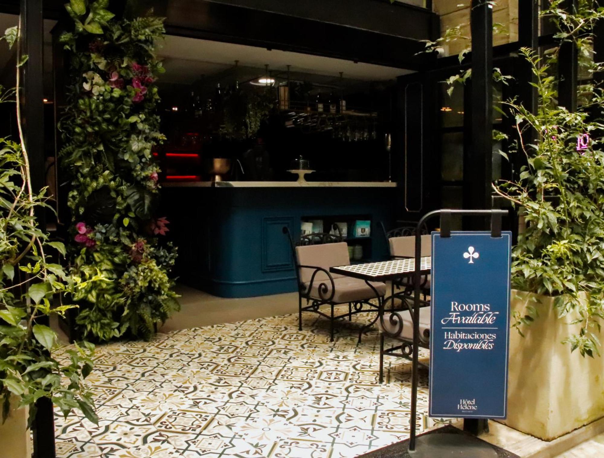 Hotel Helene Medellin Exterior photo